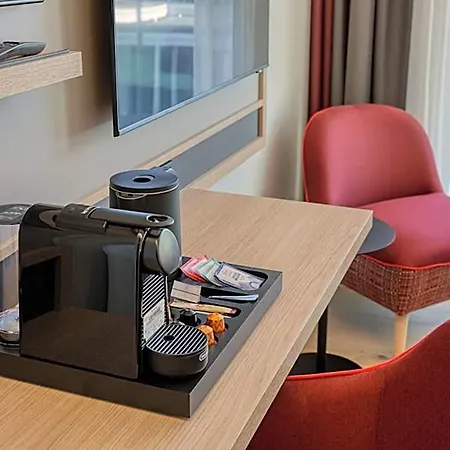 Intercityhotel Berlin Airport Ber Terminal 1 & 2 Шёнефельд