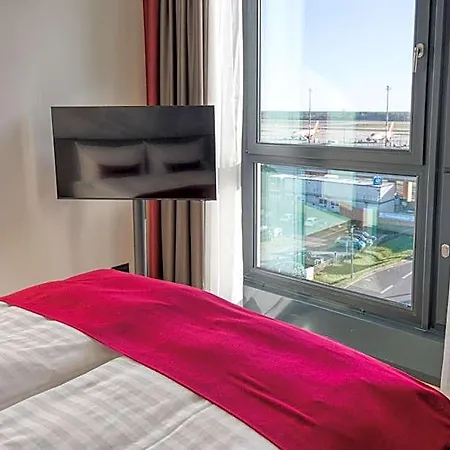 Intercityhotel Berlin Airport Ber Terminal 1 & 2 4*