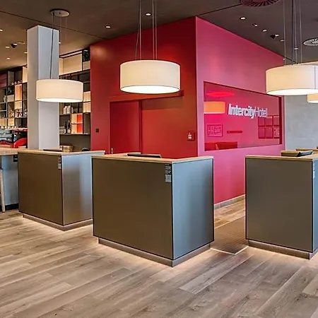 Intercityhotel Berlin Airport Ber Terminal 1 & 2 Отель 4*